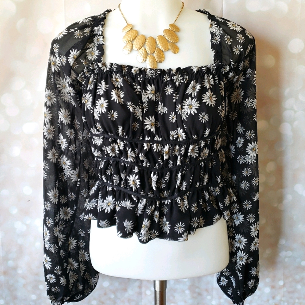Leyden Smocked Floral Crop Top